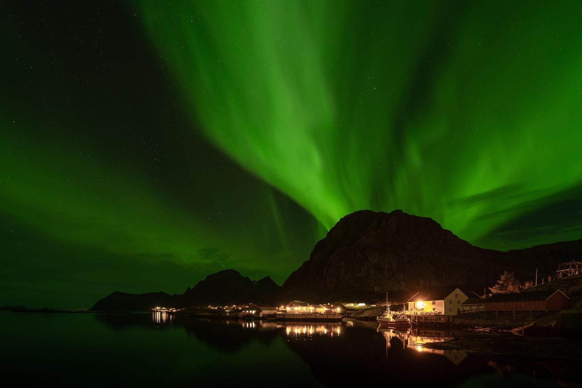 Sørvågen Lofoten Planet Basecampヴィラ エクステリア 写真