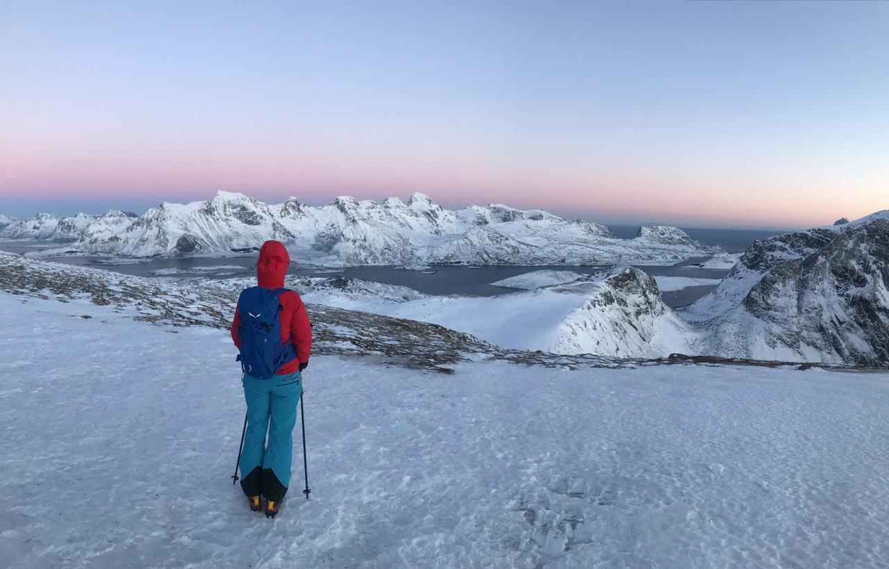 Sørvågen Lofoten Planet Basecampヴィラ エクステリア 写真